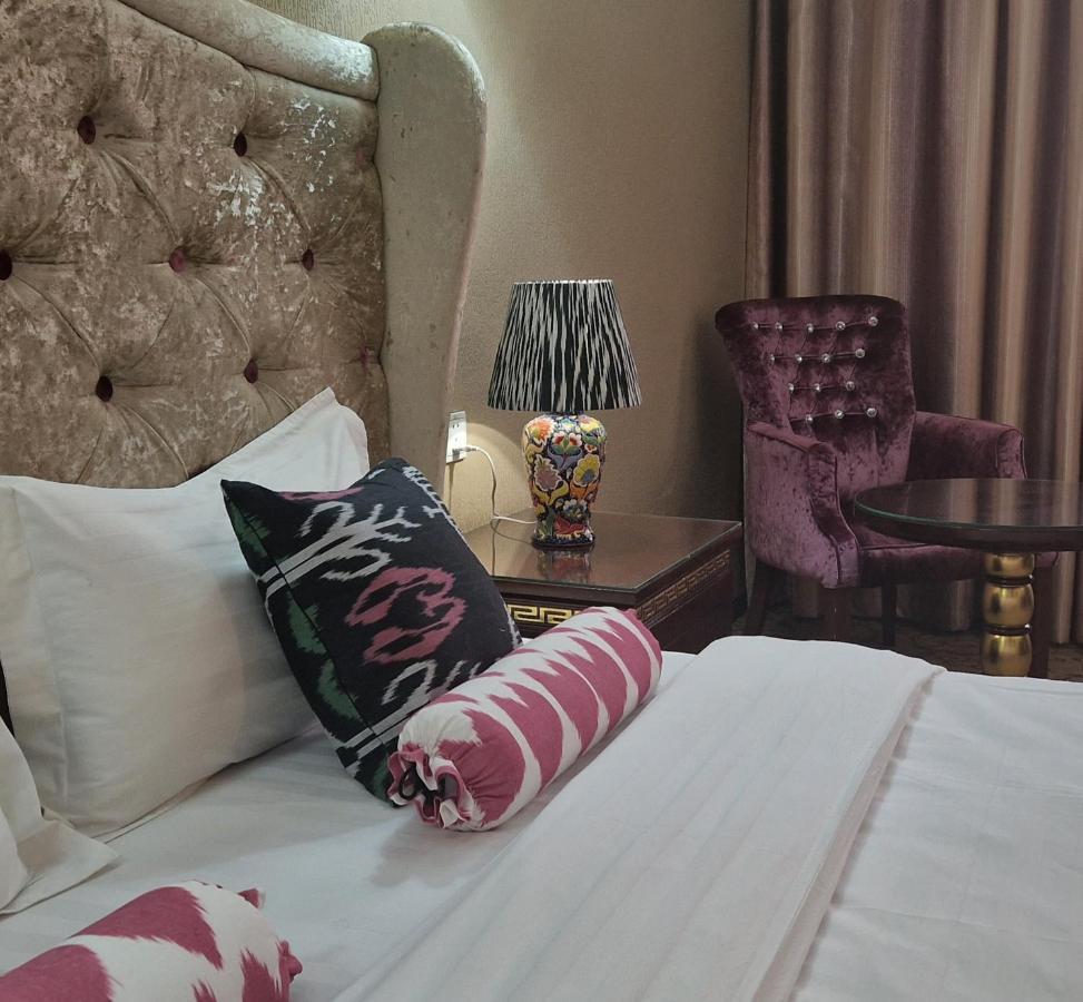 Emirhan Hotel Szamarkand Kültér fotó