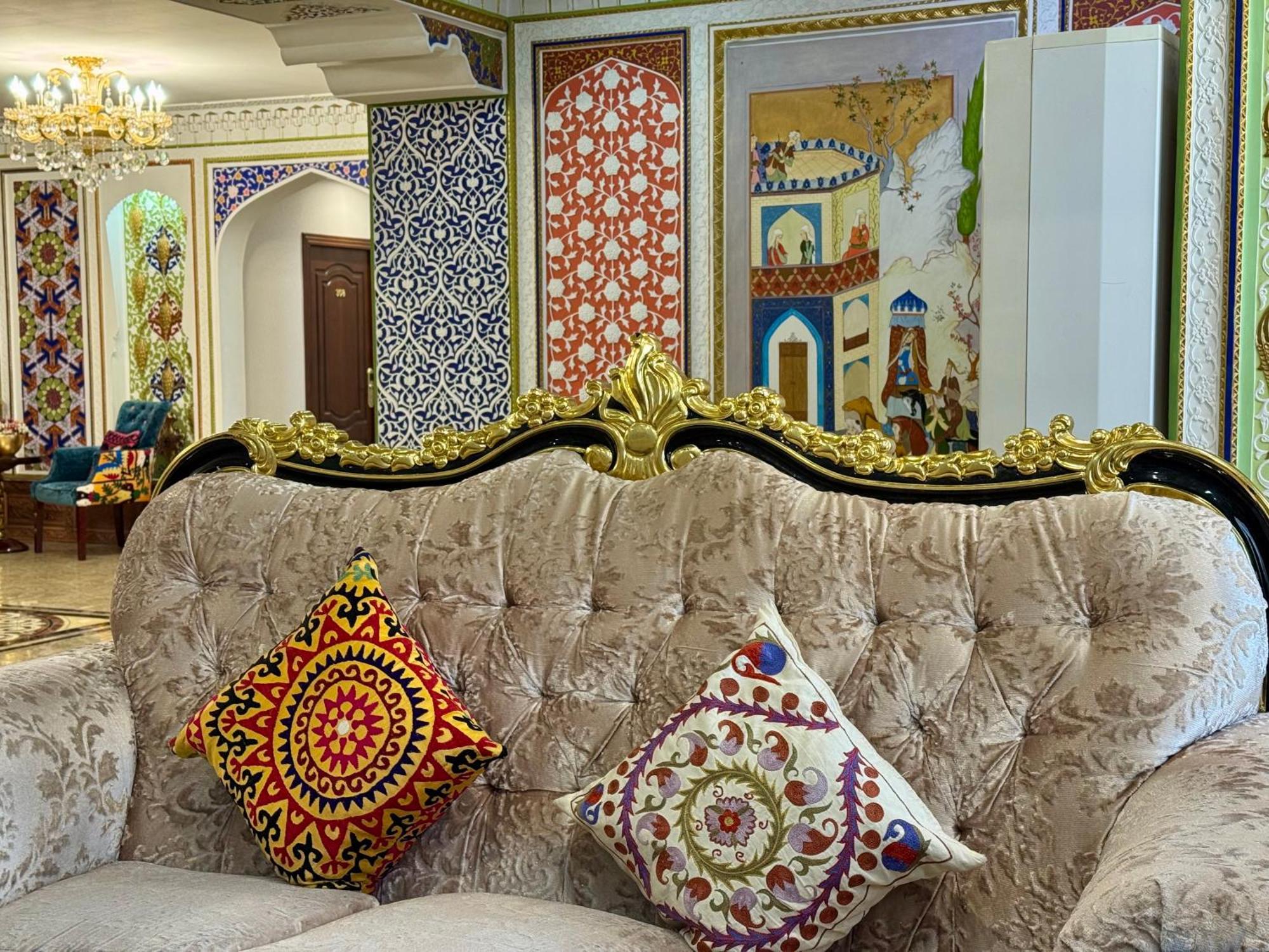 Emirhan Hotel Szamarkand Kültér fotó