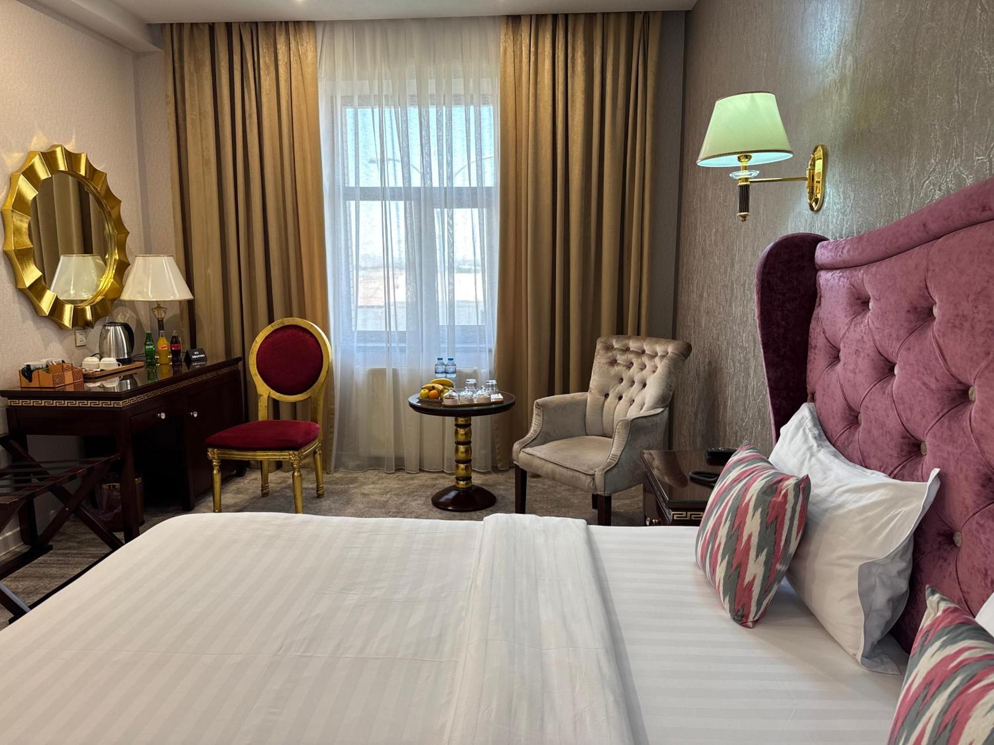 Emirhan Hotel Szamarkand Kültér fotó