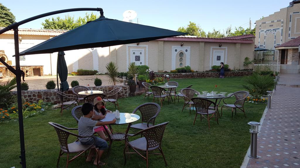 Emirhan Hotel Szamarkand Kültér fotó